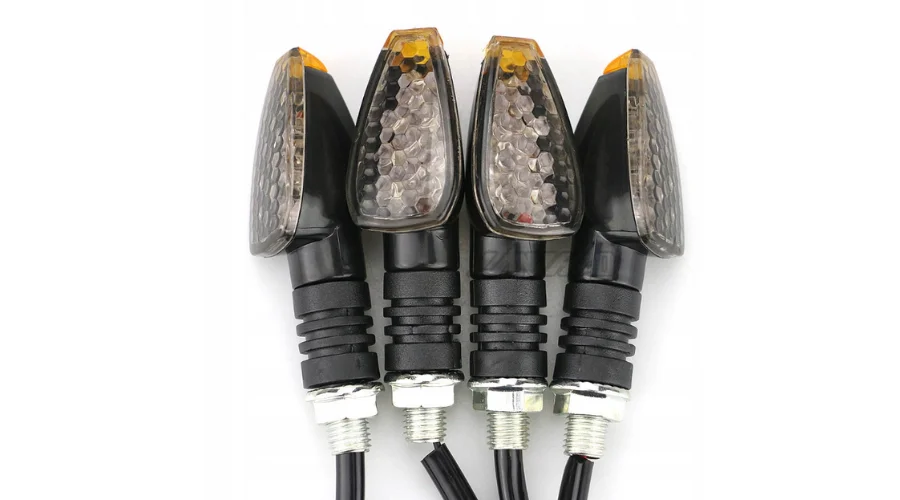 Kierunkowskazy motocyklowe – czarna przydymiona dioda LED