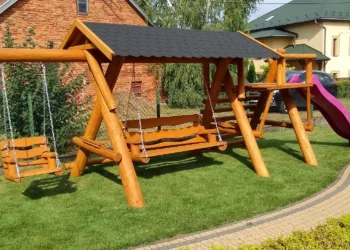 Drewniana Huśtawka Ogrodowa